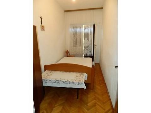 Apartament 1  4