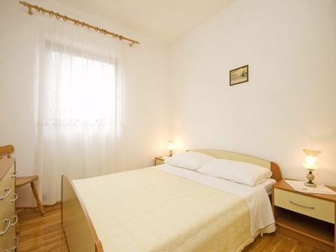 Apartament 1  4