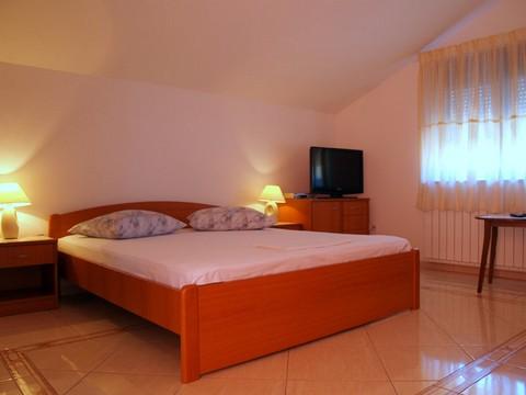 Apartament 6  2
