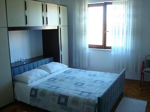 Apartament 1  8