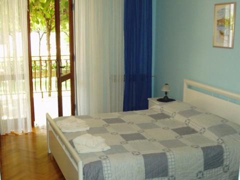 Apartament 1  4