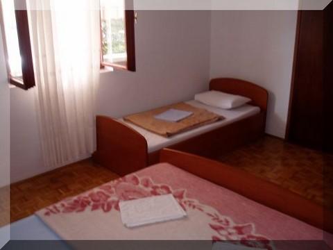 Apartament  3  2