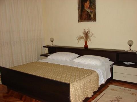 Apartament 2  4