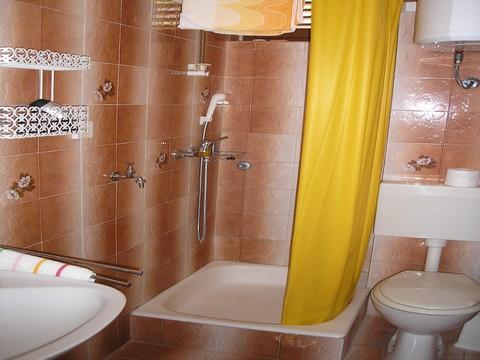 Apartament 1  4