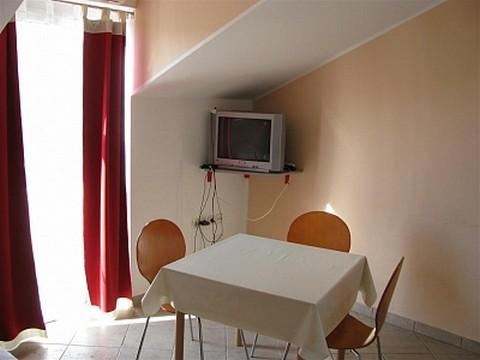 Apartament 5  3