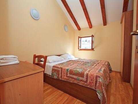 Apartament 2  3