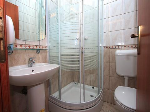 Apartament 2  4