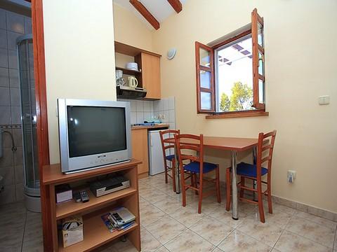 Apartament 1  2