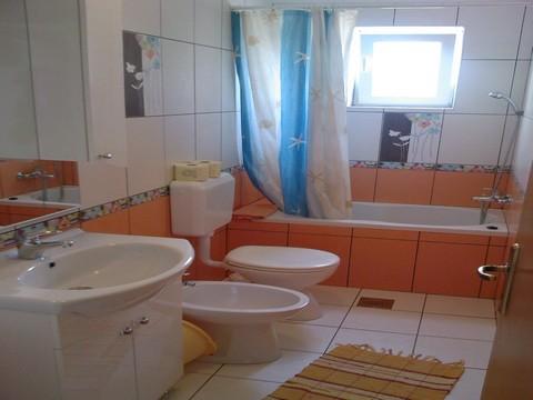 Apartament 1  5