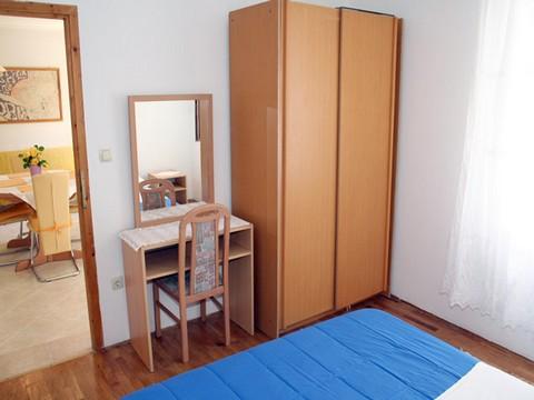 Apartament 3  5