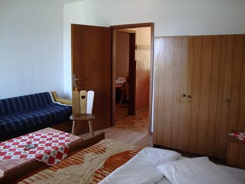 Apartament 1  2