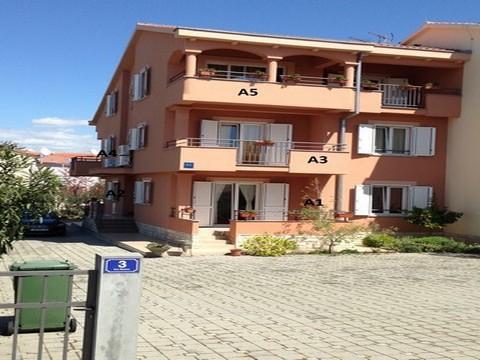 Apartament 1  5