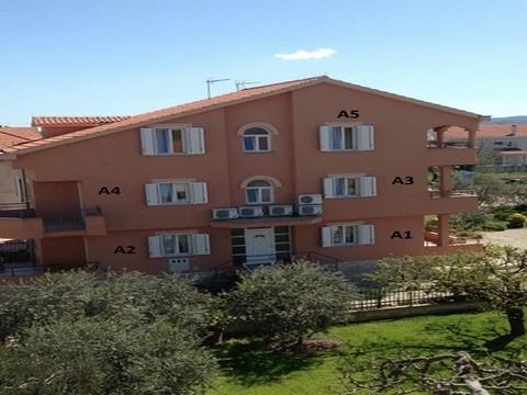 Apartament 4  6