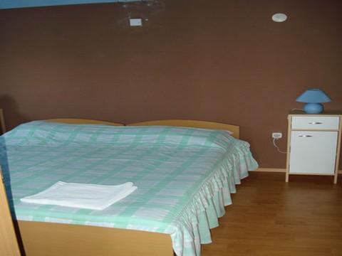 Apartament 7  3