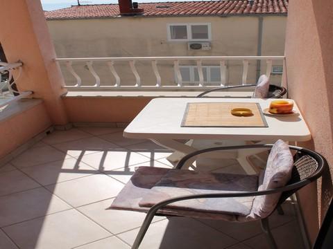 Apartament 1  7