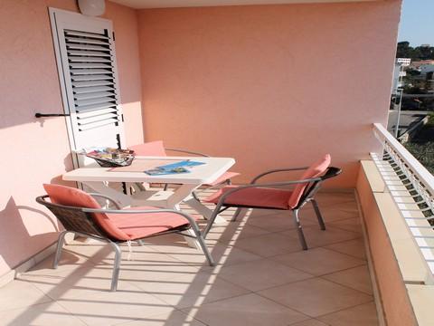 Apartament 4  2