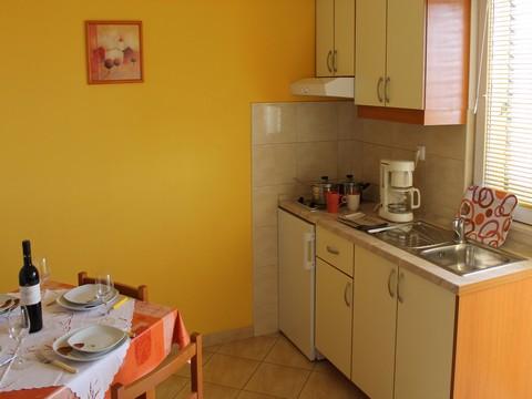 Apartament 4  8