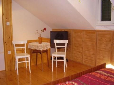 Apartament 1  4