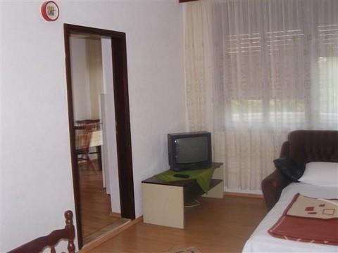 Apartament 1  3