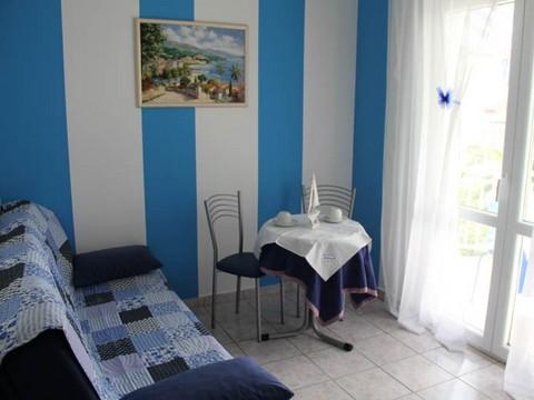 Apartament 1  3