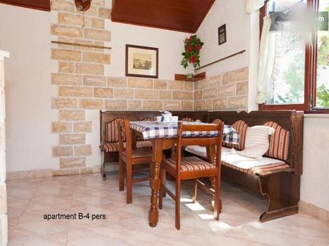 Apartament B  5
