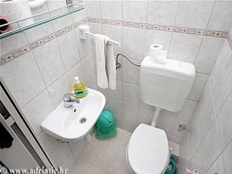 Apartament E  7