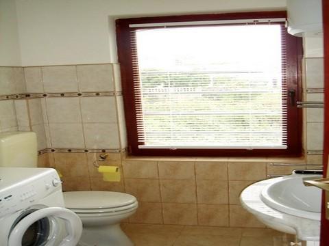 Apartament E  8