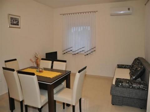 Apartament 1,2  1