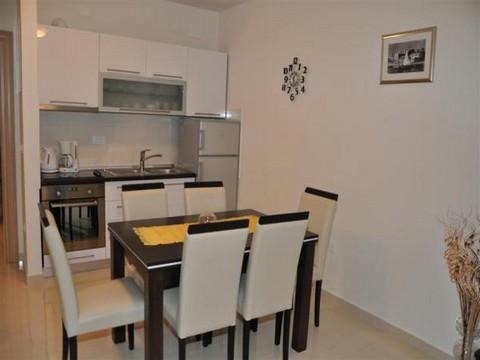 Apartament 1,2  4