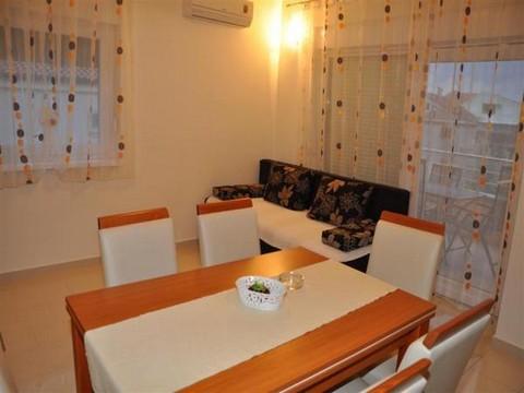 Apartament 3,4  1