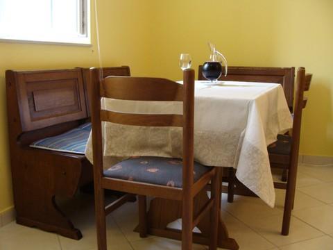 Apartament 2  5
