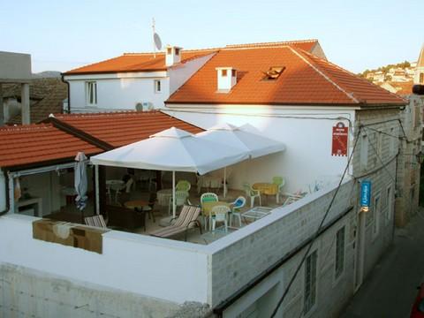 Apartament 2  8