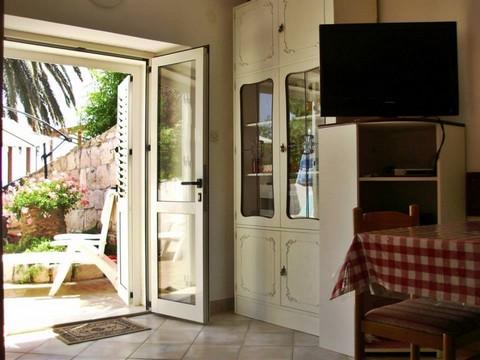 Apartament 1  2
