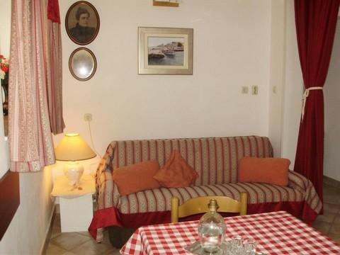 Apartament 1  4