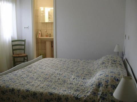 Apartament 2  4