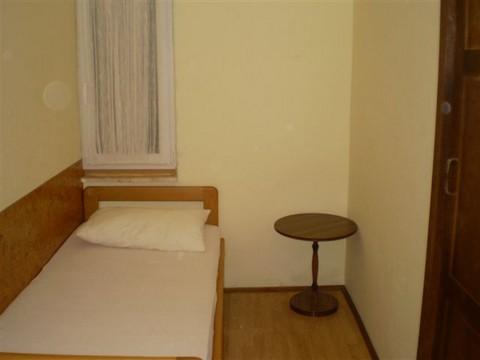 Apartament 1  4