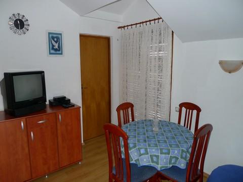 Apartament 2 (2+1) A 4