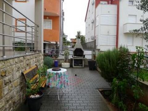 Apartament 4  6