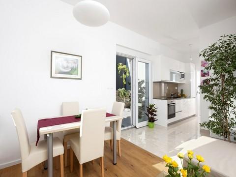 Apartament z ogrodem 2