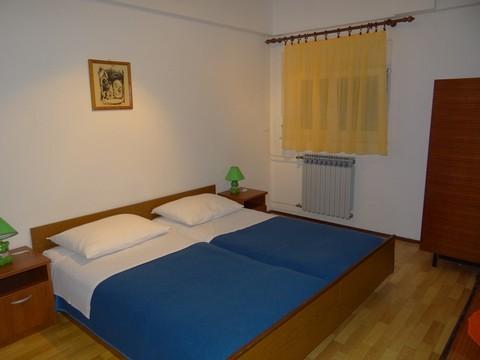 Apartament 1  4