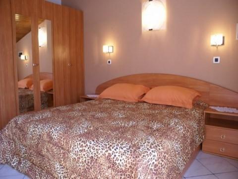 Apartament 1  3