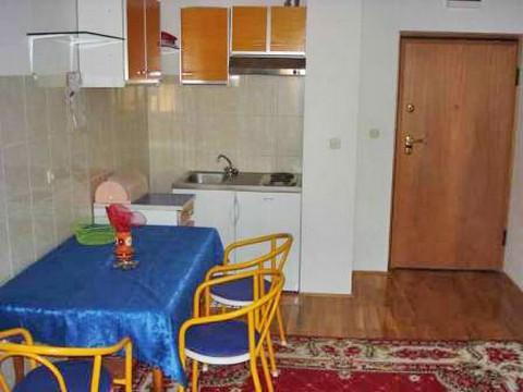 Apartament 1  7