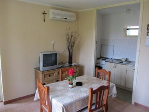 Apartament 1  4