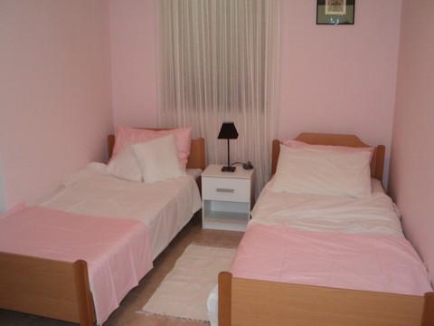Apartament 1  2