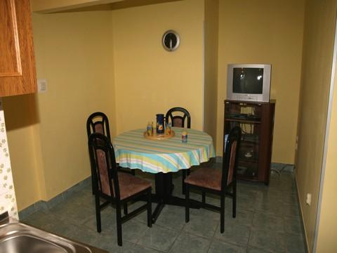 Apartament 1  4