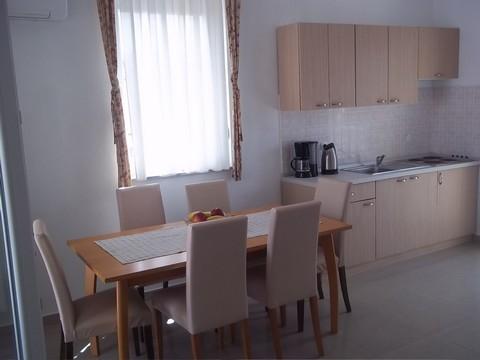 Apartament 2  4