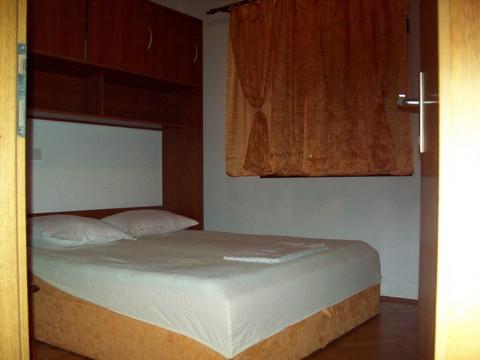 Apartament 1  2