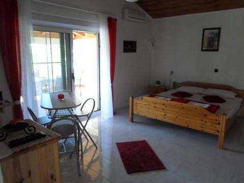 Apartament 1  2