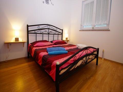 Apartament 2  4