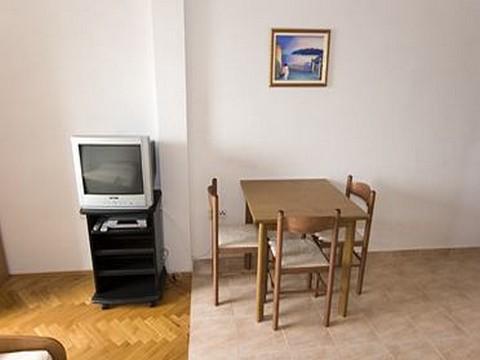 Apartament 3  7